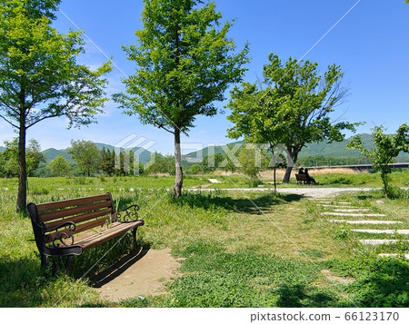 Landscape,nature,landscape,landscape,park,yangshui,yangpyeong,two heads,two heads,mountain,trees,forest,field,river,sky 66123170