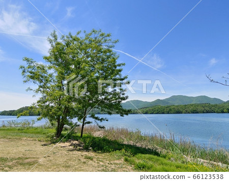 Landscape,nature,landscape,landscape,park,yangshui,yangpyeong,two heads,two heads,mountain,trees,forest,field,river,sky Landscape,nature,landscape,landscape,park,yangshui,yangpyeong,two heads,two heads,mountain,trees,forest,field,river,sky 66123538