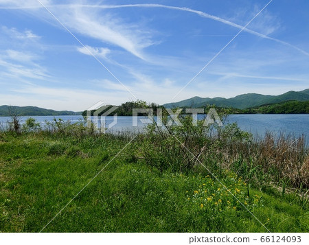 Landscape,nature,landscape,landscape,park,yangshui,yangpyeong,two heads,two heads,mountain,trees,forest,field,river,sky Landscape,nature,landscape,landscape,park,yangshui,yangpyeong,two heads,two heads,mountain,trees,forest,field,river,sky 66124093