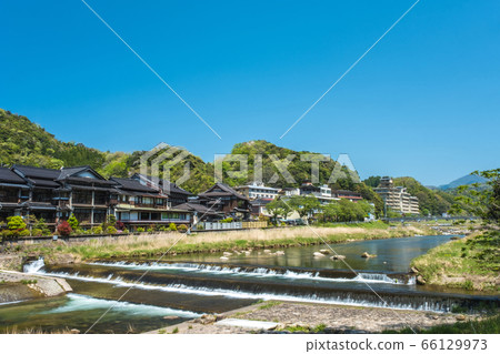 Misasa hot spring early summer, fresh green scenery Misasa hot spring early summer, fresh green scenery 66129973