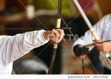 Kyudo, concentration Kyudo, concentration 66132480