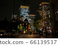 Night view of Tokyo station and Marunouchi buildings 66139537