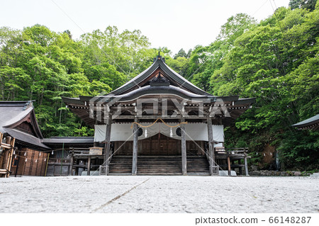 Togakushi Shrine / Chusha 66148287