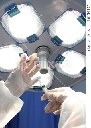 完成電暈疫苗開發 完成電暈疫苗開發 66154175