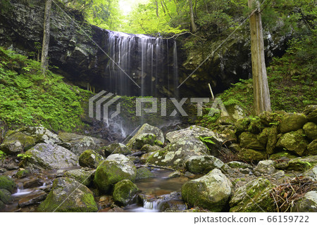 Iwai Falls (Kagano Town, Tomata County, Okayama Prefecture) Iwai Falls (Kagano Town, Tomata County, Okayama Prefecture) 66159722