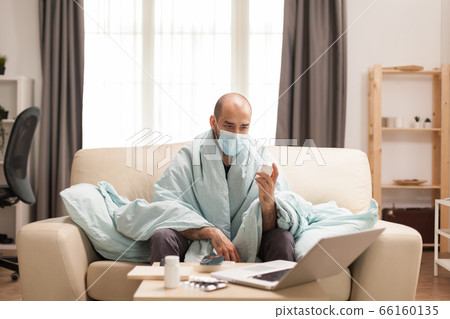 Online search for medicine Online search for medicine 66160135