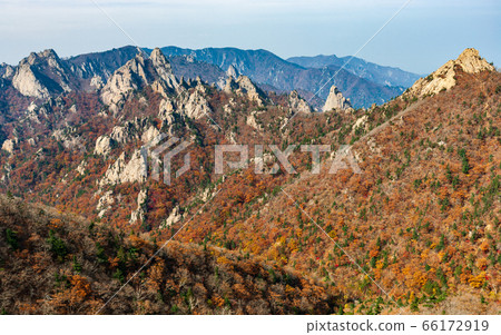 Seoraksan Dinosaur Ridge Fall 66172919