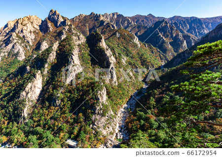 Seoraksan Cheonbuldong Valley Seoraksan Cheonbuldong Valley 66172954