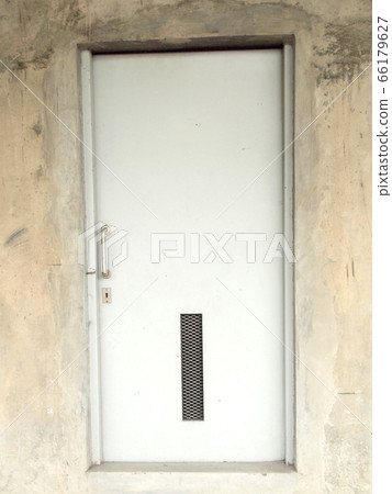 metal door metal door 66179627