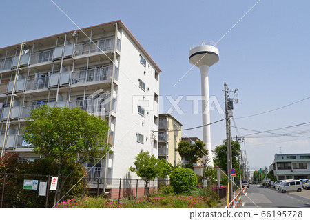 足立區宮城第三公寓的都市住宅（綜合體）和水塔（攝於2020年5月） 66195728