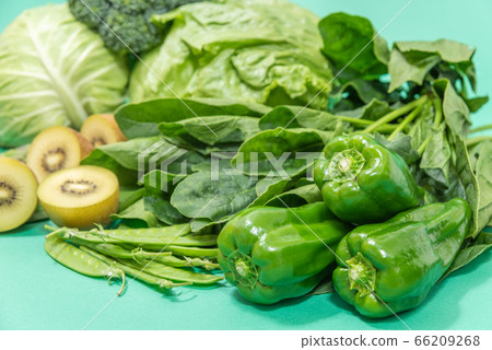 Green and yellow vegetables A set of green vegetables 66209268