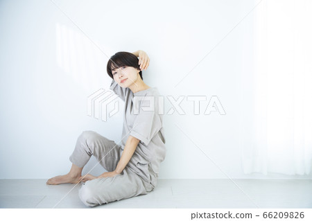 30多歲的美女形象女性 30多歲的美女形象女性 66209826
