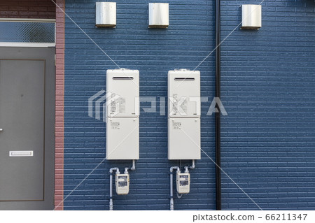 Apartment exterior_parts, entrance, hot water supply facility Apartment exterior_parts, entrance, hot water supply facility 66211347