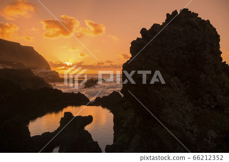 PORTUGAL MADEIRA PORTO MONIZ COAST 66212352