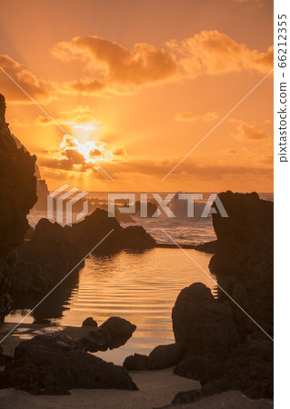 PORTUGAL MADEIRA PORTO MONIZ COAST 66212355