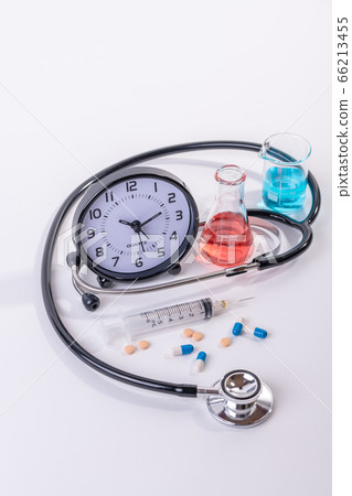 [Development of syringe and vaccine with a sense of speed] 66213455