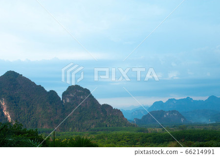 Beautiful views of the mountains in Thailand. Beautiful views of the mountains in Thailand. 66214991