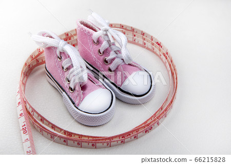 image of sneakers centimetre roulette 66215828