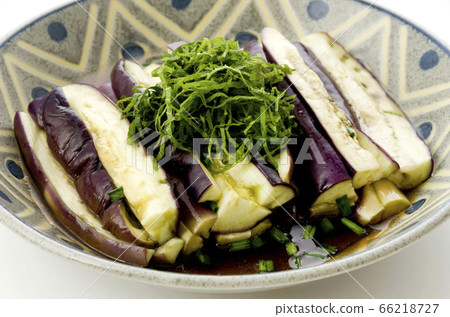 Steamed eggplant soup sauce Steamed eggplant soup sauce 66218727