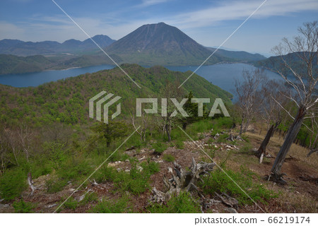 Oku-Nikko, fresh green shrine mountains, Lake Chuzenji and Mt. Nantai seen from the mountain ridge trail 66219174