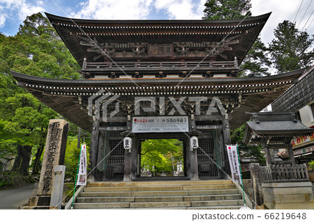 [Kegonji Niomon] Gifu Prefecture Ibi-gun Ibigawa-cho Tokunomizumi 66219648