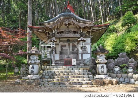 [Kegonji Mangakudo]岐阜縣比美郡比美川町谷谷德純 66219661