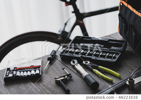 Road bike maintenance image 66221638