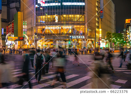 Tokyo cityscape in Japan, overlooking the scramble intersection in Shibuya (night view) Tokyo cityscape in Japan, overlooking the scramble intersection in Shibuya (night view) 66223376