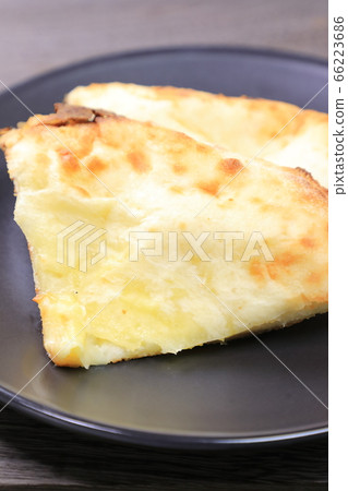 Nan with delicious cheese 66223686