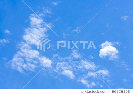 Blur clouds on the sky with sun light 66226198