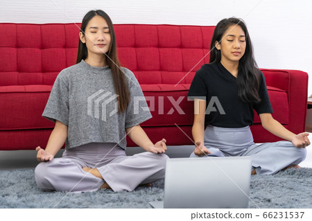 Online coach medtitation 66231537