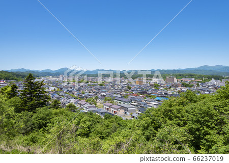 Residential area in the suburbs 66237019