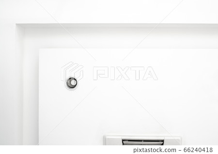 Lighting and ceiling mounted air conditioner on ceiling Lighting and ceiling mounted air conditioner on ceiling 66240418