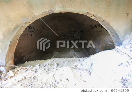 廣島縣竹原市大久谷毒氣藏踪跡 廣島縣竹原市大久谷毒氣藏踪跡 66241809
