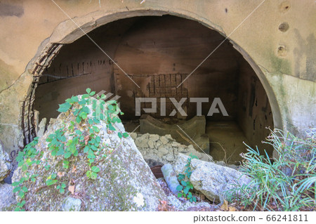 Hiroshima ken Takehara-shi Okunoshima poison gas reservoir trace Hiroshima ken Takehara-shi Okunoshima poison gas reservoir trace 66241811