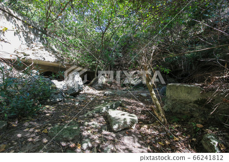 Hiroshima ken Takehara-shi Okunoshima poison gas reservoir trace Hiroshima ken Takehara-shi Okunoshima poison gas reservoir trace 66241812