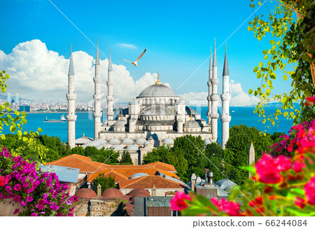 Beautiful view of mosque Beautiful view of mosque 66244084