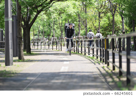 Food delivery image Food delivery image 66245601