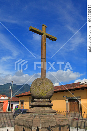 Antigua stone cross Antigua stone cross 66250913