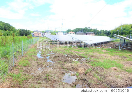 Solar power plant with water Solar power plant with water 66251046