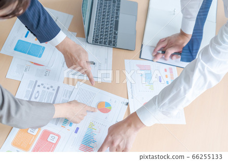 Meeting with documents and materials 66255133