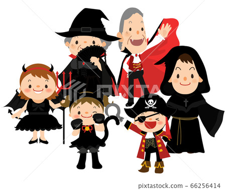 一家六口為萬聖節角色扮演 66256414