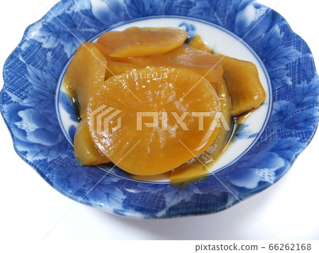 Pickled radishes in soy sauce 66262168