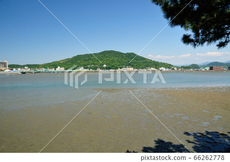 若歌山Kataonami公園的長草山景色 若歌山Kataonami公園的長草山景色 66262778