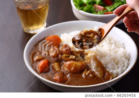 Curry Curry 66263458