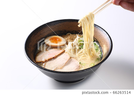 豬骨拉麵 66263514