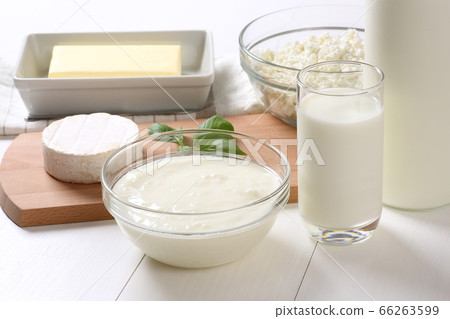 Dairy products 66263599
