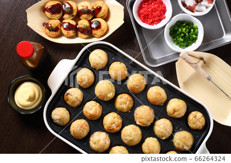 Takoyaki party 66264324