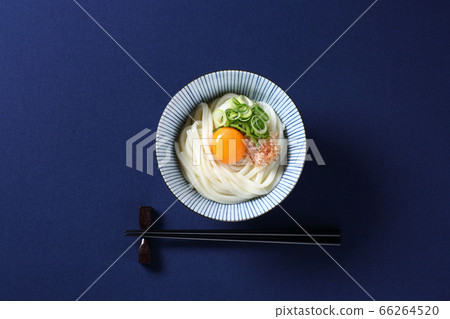 蒲松烏冬面，深藍色背景 66264520