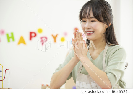 Business,woman,teacher 66265243